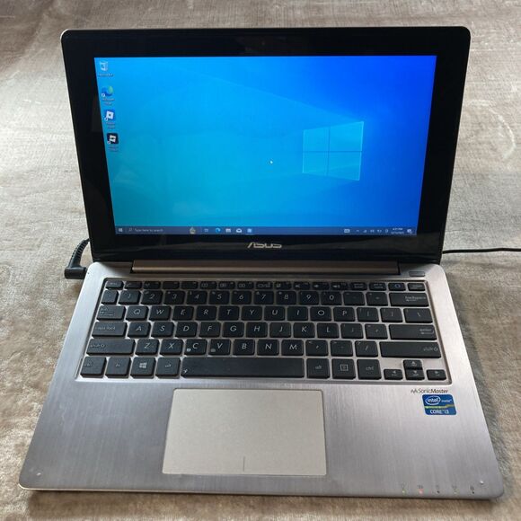 LOT OF 2 ASUS X202E 11.6" Touch Laptop Core i3 500GB HDD 4Gb RAM - Roblox Loaded - Picture 1 of 13